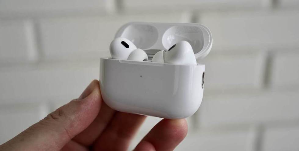 Apple's AirPods Pro 2 headphones